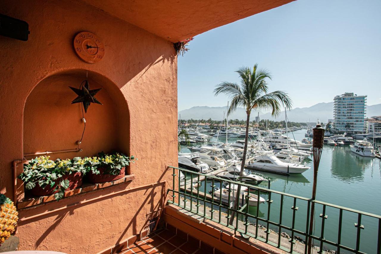 Avenida Paseo De La Marina 249, Marina Vallarta, 48335, Jal 巴亞爾塔港 外观 照片