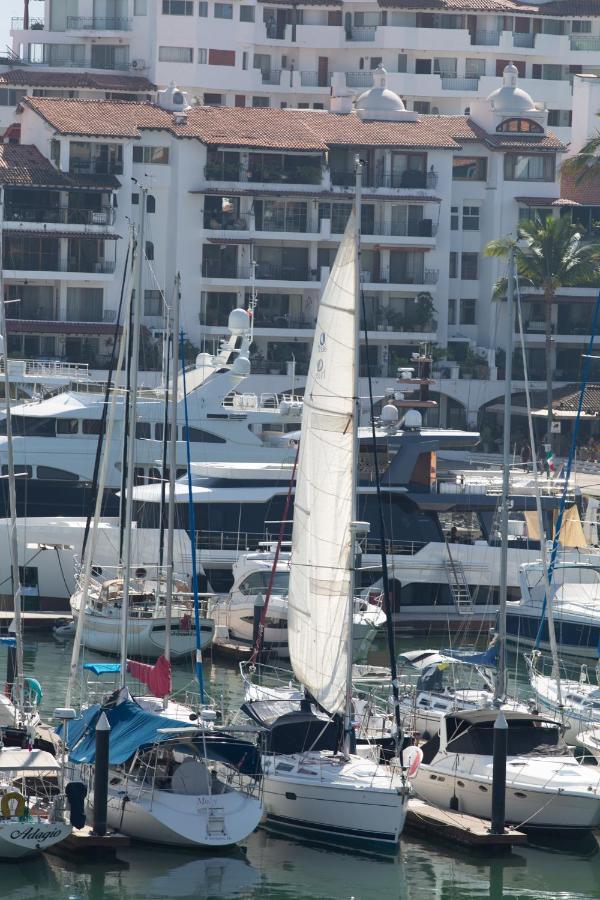 Avenida Paseo De La Marina 249, Marina Vallarta, 48335, Jal 巴亞爾塔港 外观 照片